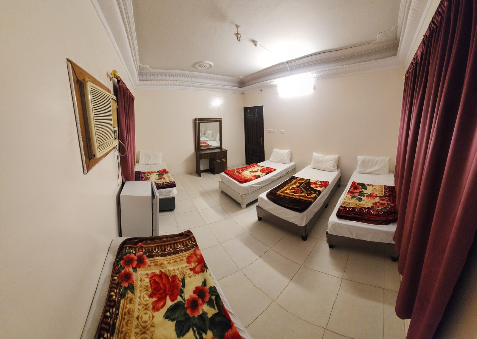 hotel-main-img