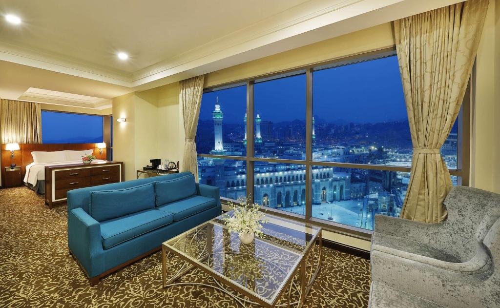 hotel-main-img