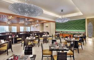 hotel-main-img