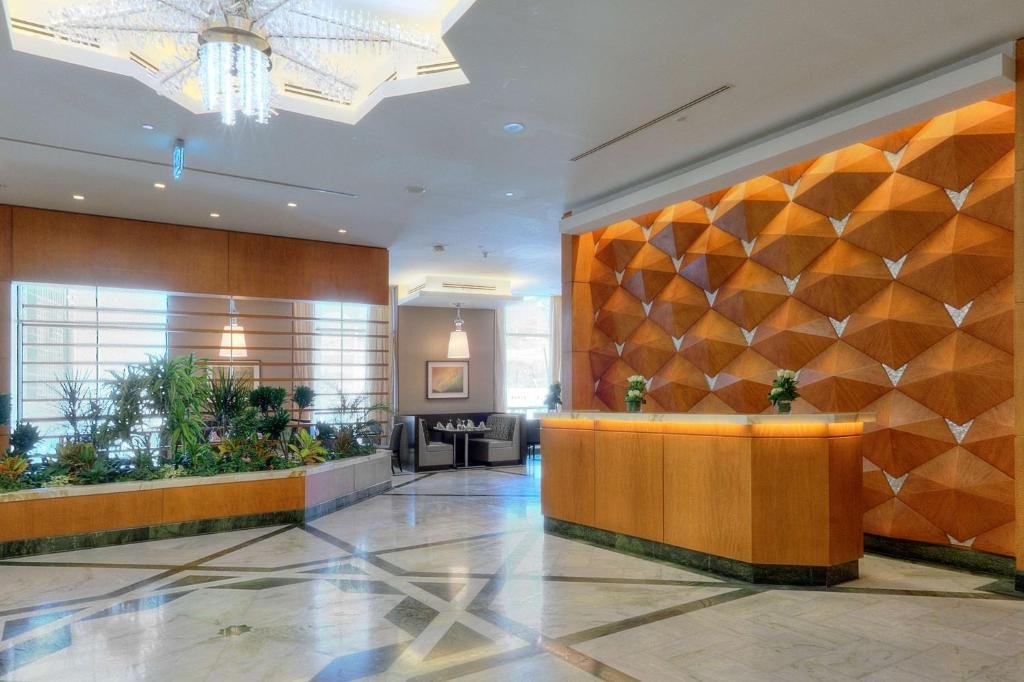 hotel-main-img