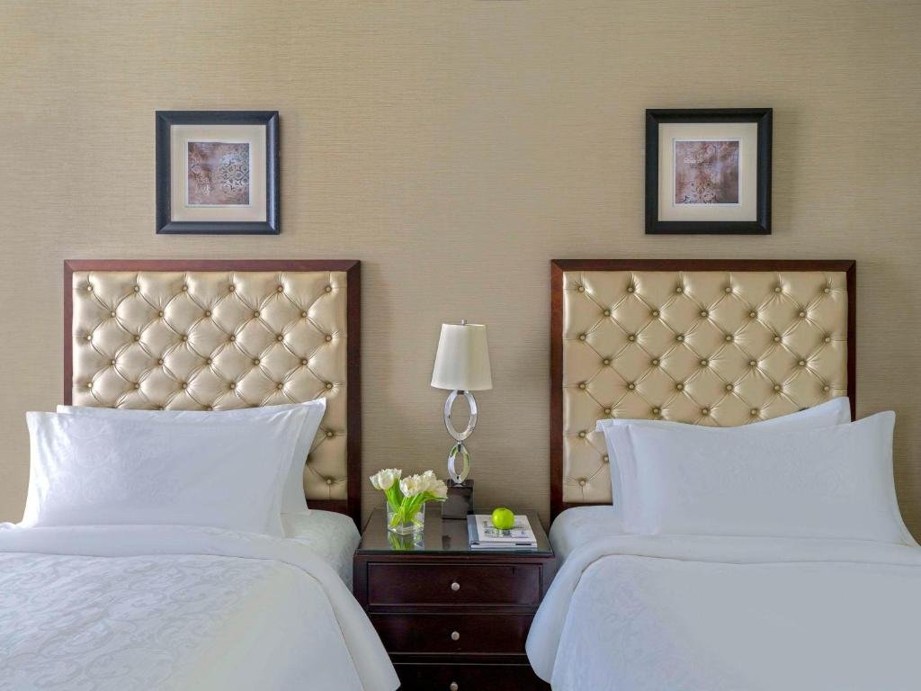 hotel-main-img